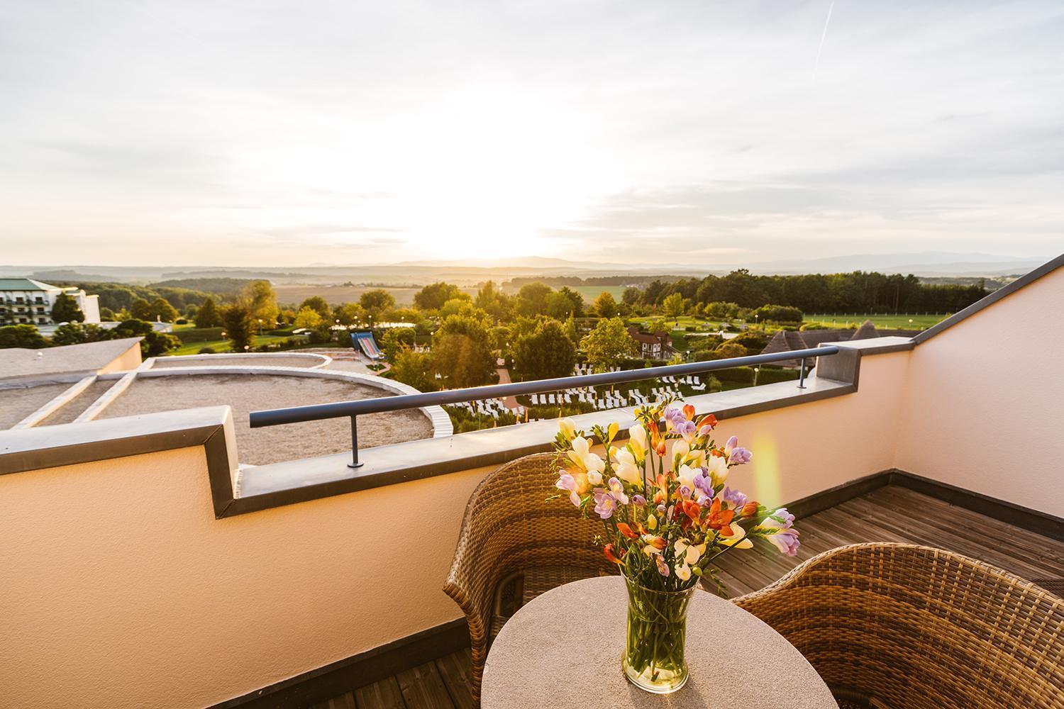 Hotel Reiters Finest Family Bad Tatzmannsdorf Exterior photo